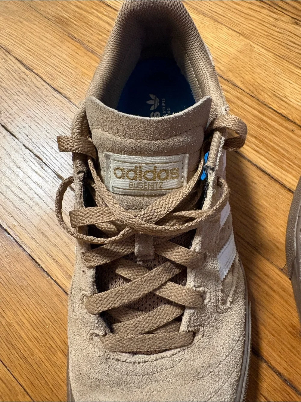 adidas tan busenitz